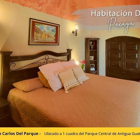 Posada De San Carlos Del Parque Антигуа-Гватемала Экстерьер фото