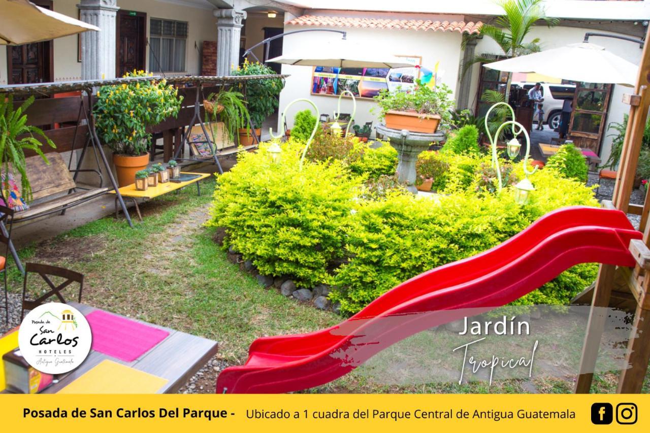 Posada De San Carlos Del Parque Антигуа-Гватемала Экстерьер фото