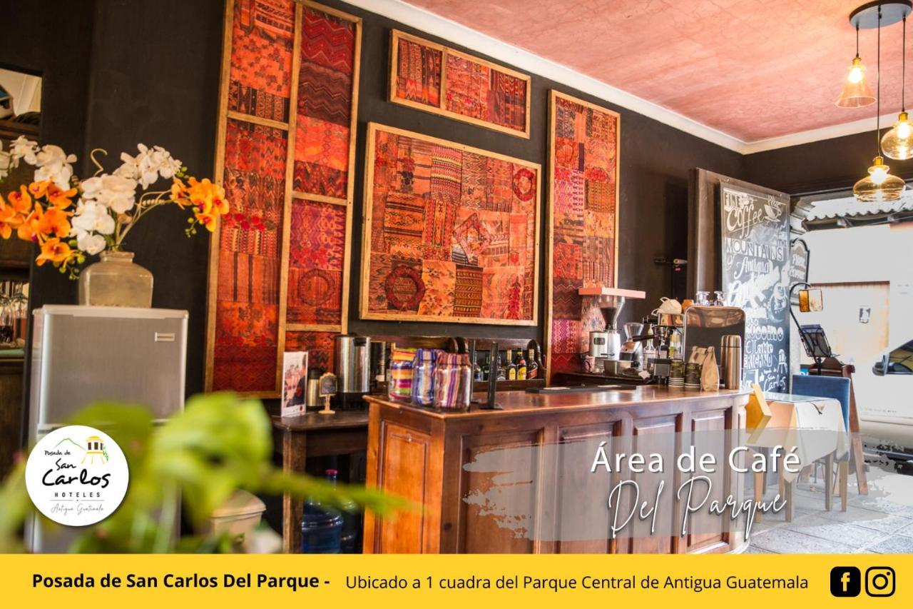 Posada De San Carlos Del Parque Антигуа-Гватемала Экстерьер фото